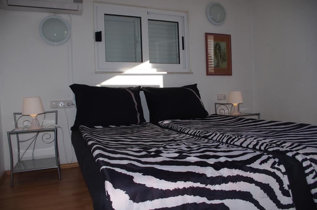 Apartments Lux Makarska Exterior foto