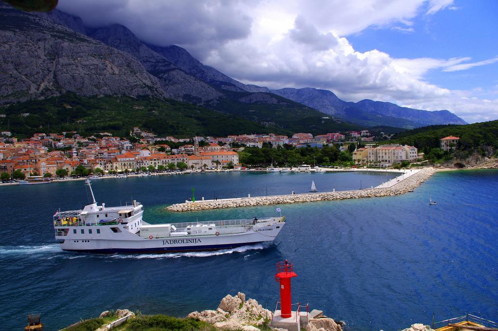 Apartments Lux Makarska Exterior foto